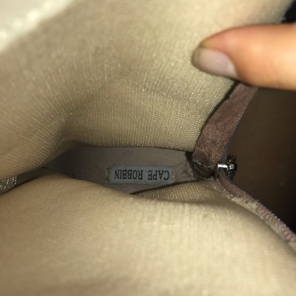 Cape Robbin Boots - Picture 5 of 5